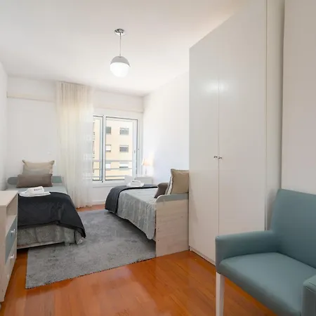 Апартаменты Host Wise - Stunning Trendy Flat W Balcony - Матозиньюш