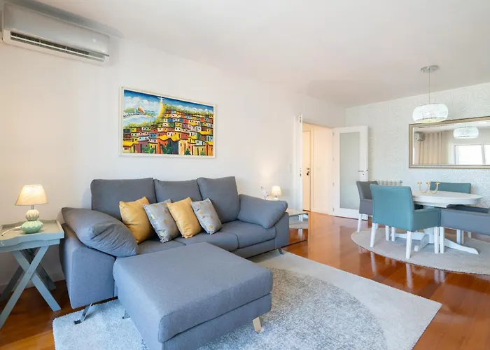 Host Wise - Stunning Trendy Flat W Balcony - Матозиньюш